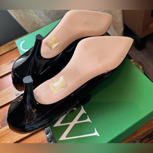 J. Crew Patent Leather Cap Toe Mary Jane Pumps - Made in Italy - Picture 7 of 10